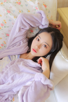 年轻的阿姨电视剧免费观看全集